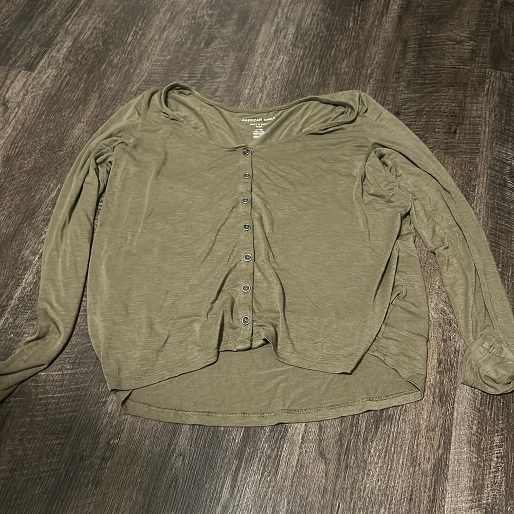 long sleeve button shirt